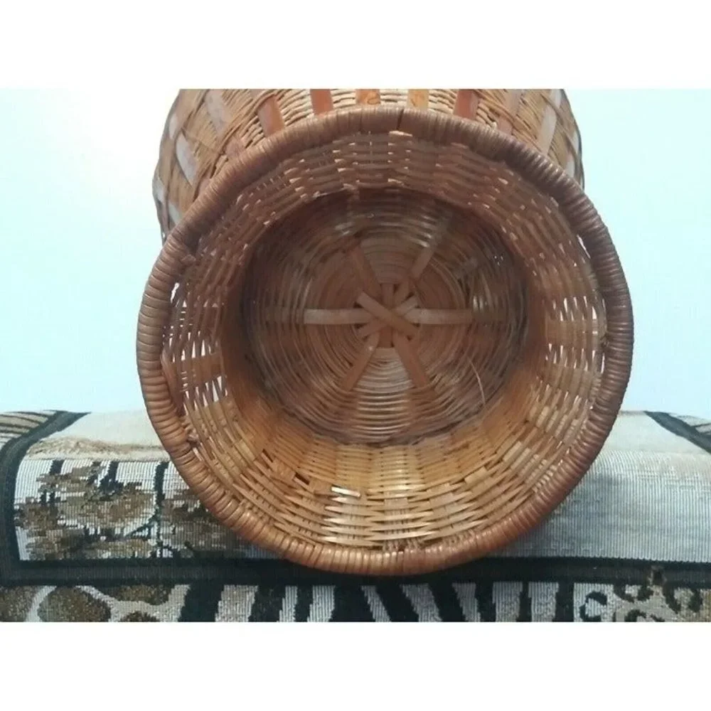 N/A vintage wicker